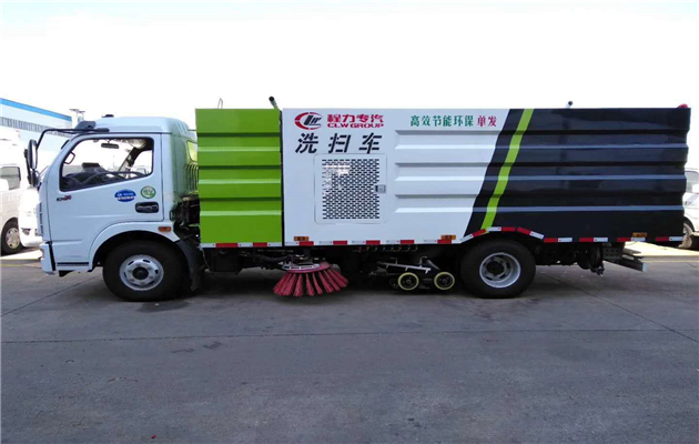 多利卡洗掃車(chē)無(wú)副發(fā)1.jpg