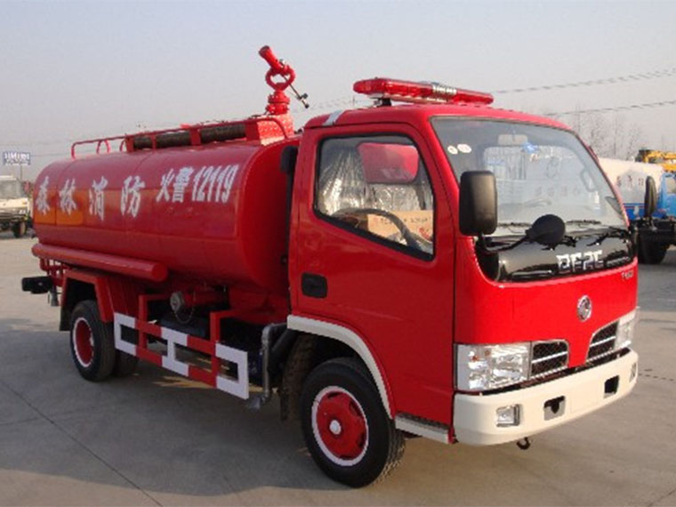 東風(fēng)4噸消防灑水車(chē)價(jià)格.jpg