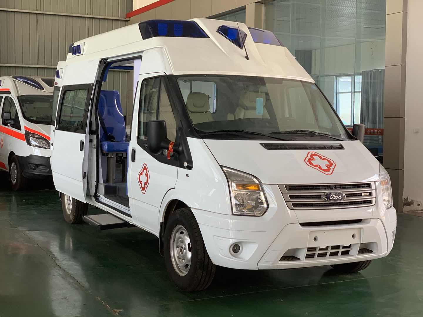 福特救護(hù)車.jpg