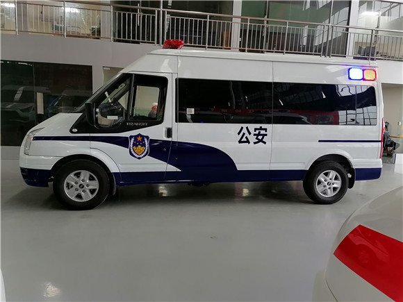 福特v348長軸囚車.jpg