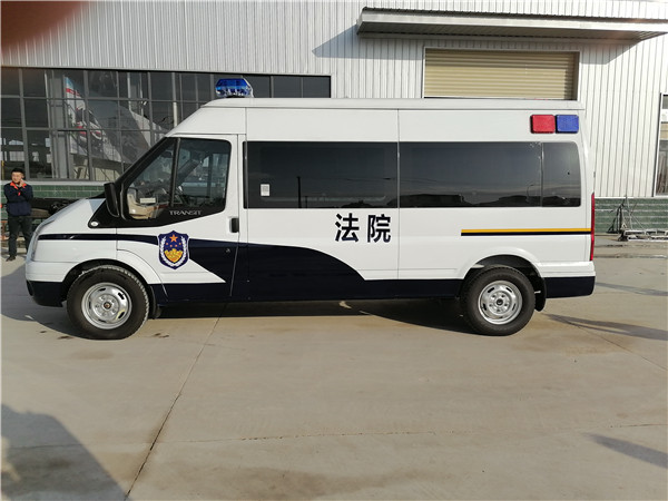 法院專(zhuān)用囚車(chē).jpg