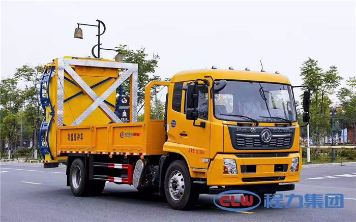 東風(fēng)天錦防撞緩沖車(chē).jpg