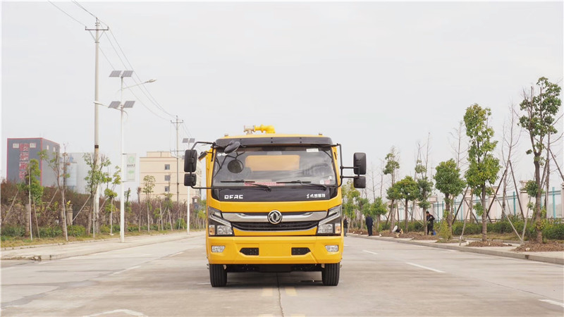 東風(fēng)大多利卡清洗吸污車(chē)|價(jià)格圖片|配置