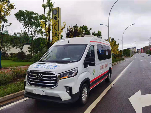 社區(qū)移動(dòng)接種車_小型流動(dòng)疫苗接種服務(wù)車_移動(dòng)疫苗接種車