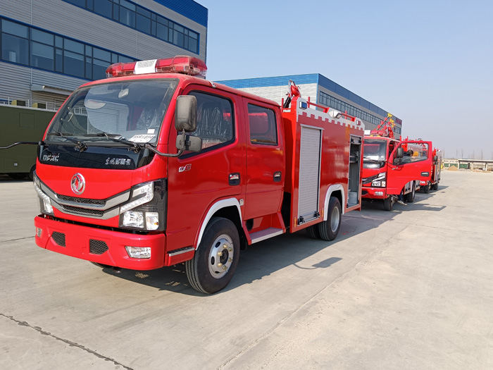 5噸消防灑水車_消防車_1.5噸森林消防車_江鈴水罐泡沫消防車報(bào)價(jià)，質(zhì)量好