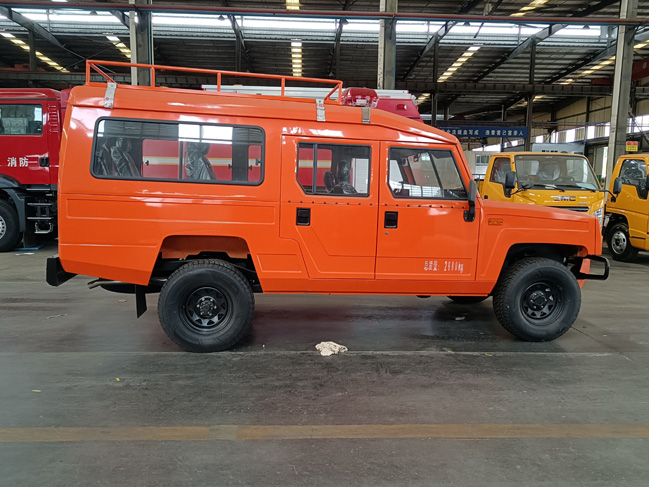 森林消防巡邏車_湖北湖南_森林防火運兵車_森林防火指揮車_四驅8座森林消防運兵車