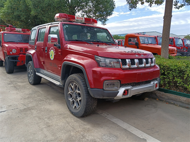 越野通信指揮車_2噸四驅(qū)供水消防車_廣西海南_四驅(qū)越野指揮車森林越野四驅(qū)消防車供水車