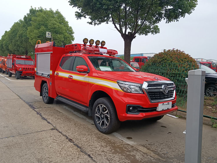 皮卡越野四驅(qū)消防救援車貴州云南 高壓水罐5方消防車_國(guó)六水罐消防救援車