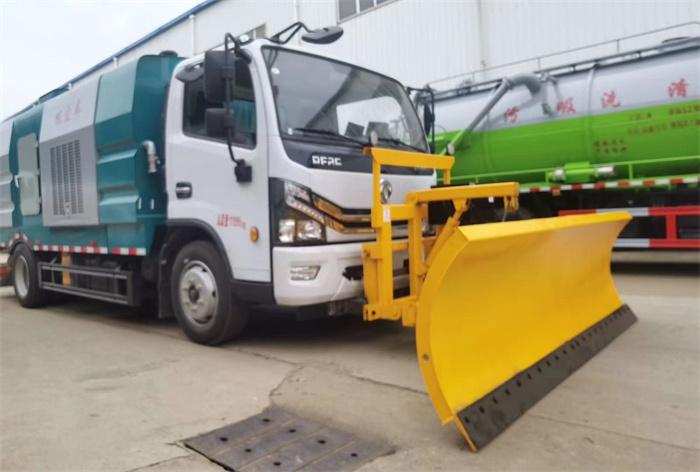 藍(lán)牌掃雪車_車載式大型道路推雪鏟 皮卡除雪滾廠家在哪