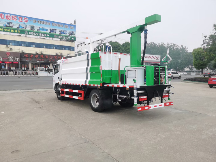 東風(fēng)5噸鐵路抑塵車_伸縮臂降塵車煤炭揚(yáng)塵噴霧車_12噸火車皮固化降塵車質(zhì)量好_多功能除塵降塵車_煤場抑塵車噴霧均勻