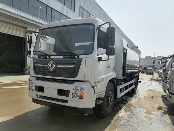 東風(fēng)天錦鐵路抑塵車(chē)_鐵路道路抑塵車(chē)小型多功能鐵路抑塵車(chē)_煤炭固化劑噴灑車(chē)多少錢(qián)_噴霧車(chē)皮封層車(chē)_15噸鐵路煤炭抑塵