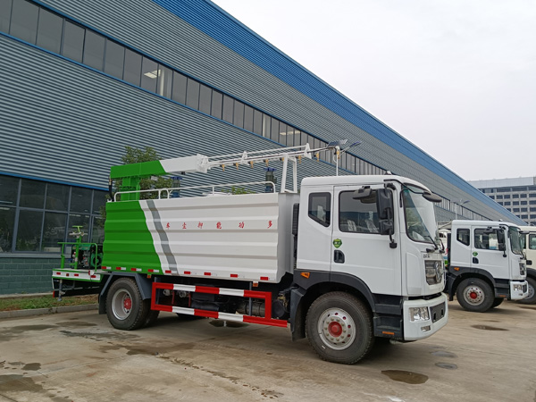 東風(fēng)天錦抑塵噴桿鐵路抑塵車_30米噴射高炮東風(fēng)國(guó)六鐵路抑塵車_全自動(dòng)霧炮車質(zhì)量好_煤炭車皮封層車_15噸煤炭降塵車