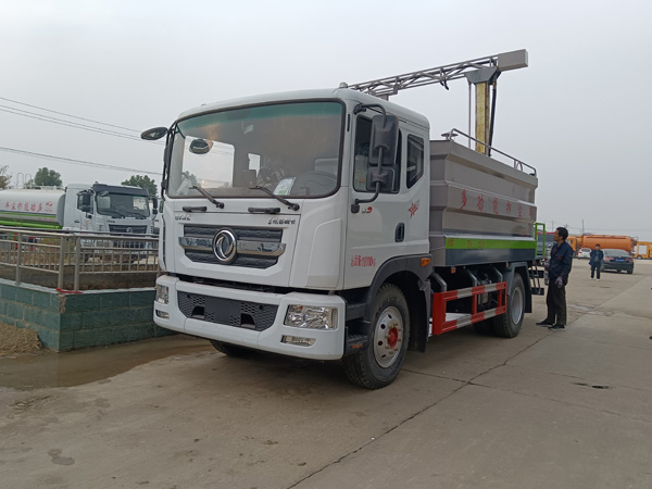 東風(fēng)天錦12方多功能鐵路抑塵車_霧化感應(yīng)噴淋車鐵路煤場抑塵灑水車_10-15方煤炭固化封層車價(jià)格便宜_自動(dòng)噴灑車_多功能固化劑噴灑車