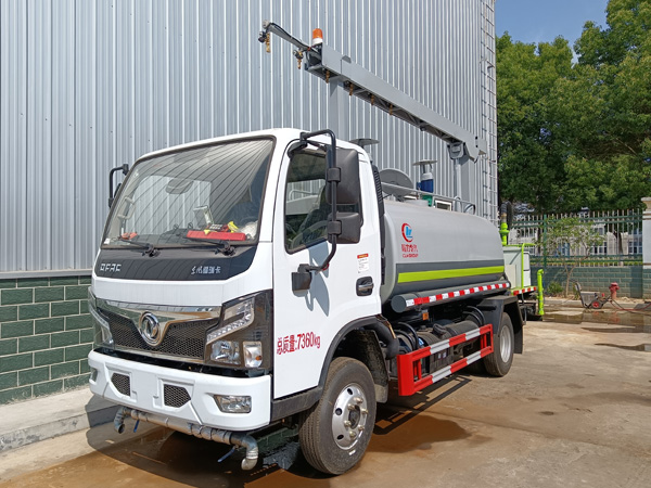 東風(fēng)D9煤碳降塵車_火車皮煤炭抑塵劑封層車鐵路運(yùn)煤降塵噴霧車_5方鐵路抑塵車_降塵灑水車便宜_東風(fēng)D9煤炭降霾車_10方煤炭揚(yáng)塵噴霧車廠家直銷