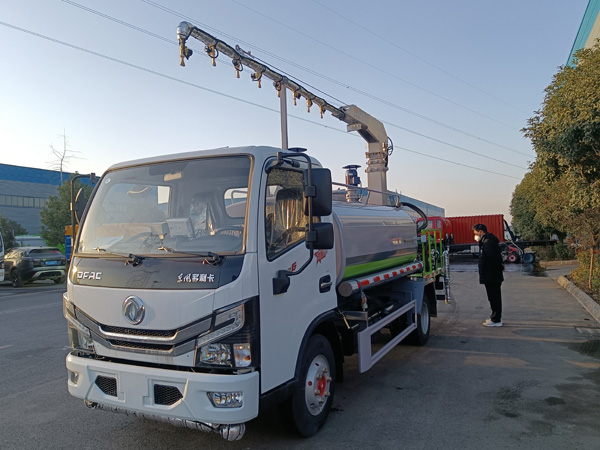 東風天錦多功能鐵路抑塵車_鐵道煤炭抑塵劑噴灑車國六5噸鐵路抑塵車_消毒防疫灑水車功能全_煤場霧炮抑塵車_15噸噴桿折臂式降塵車